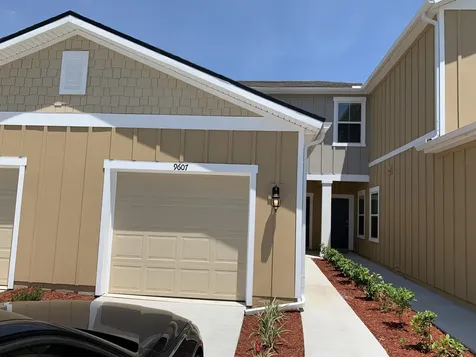 9607 Mira Loma Drive Jacksonville FL 32256