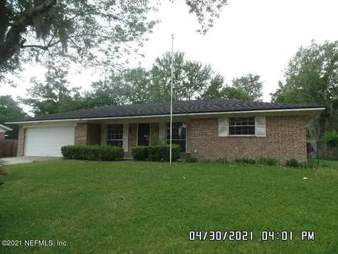 1343 Chablis Court N Orange Park FL 32073
