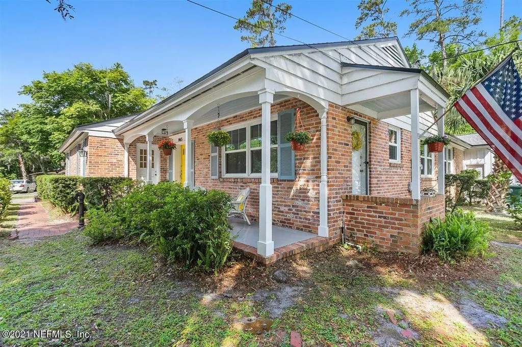 1465 Swan Lane Jacksonville FL 32207