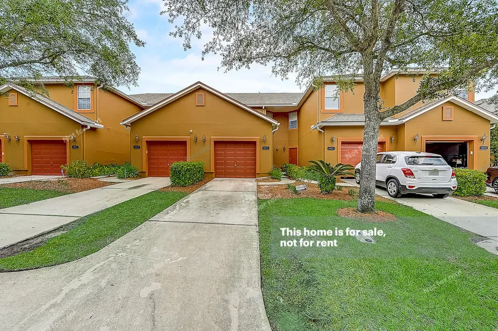 6823 Misty View Drive Jacksonville FL 32210