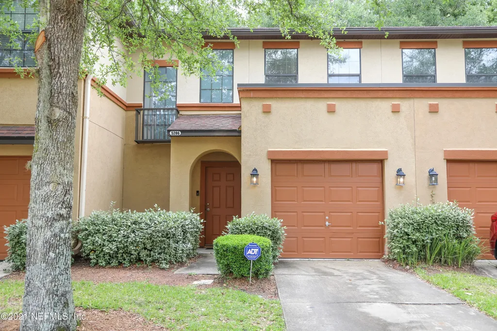 5286 Brighton Park Lane Jacksonville FL 32210