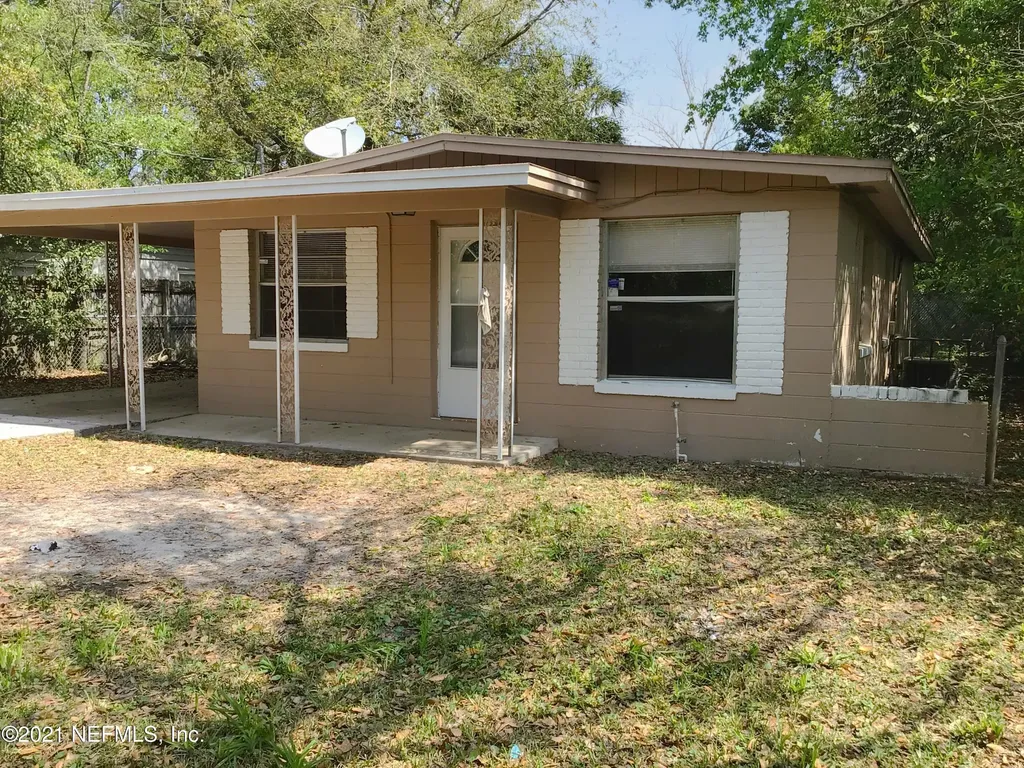 9015 Madison Avenue Jacksonville FL 32208