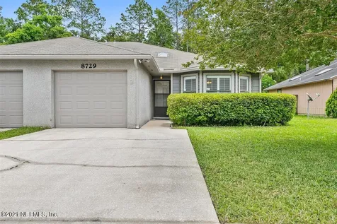 8729 Pinevalley Lane Jacksonville FL 32244