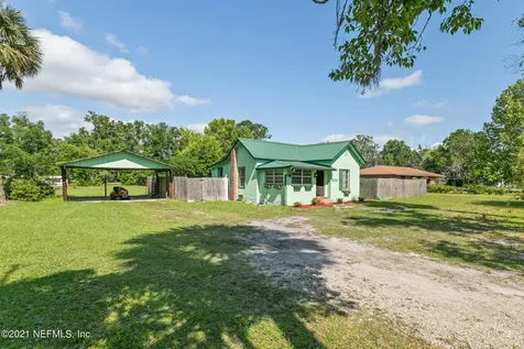 1012 S Moody Road Palatka FL 32177
