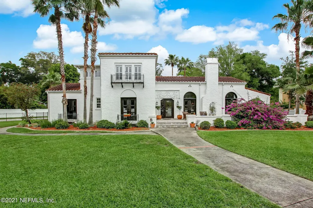 3500 Via De La Reina Jacksonville FL 32217