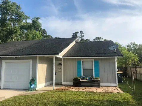 8831 Cavender Drive Jacksonville FL 32216