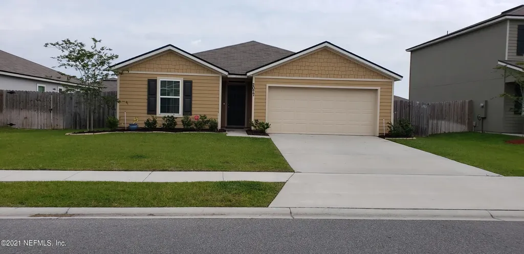 2077 Pebble Point Drive Green Cove Springs FL 32043