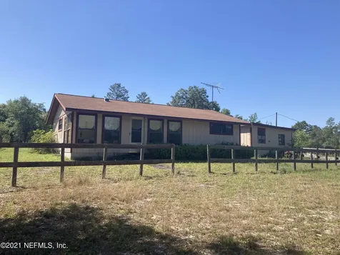 114 Keuka Cemetary Road Interlachen FL 32148