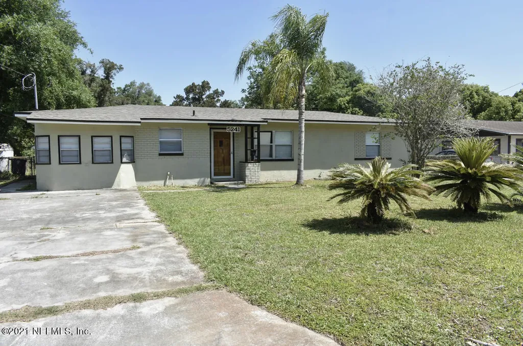 5241 Helm Avenue Jacksonville FL 32244