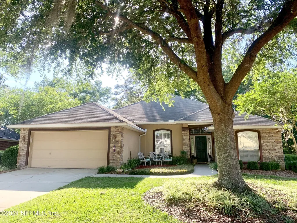 2923 Captiva Bluff Road N Jacksonville FL 32226