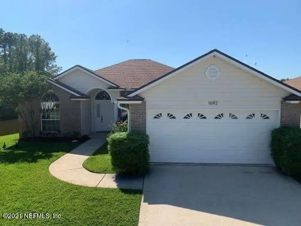 1692 Hawkins Cove Drive E Jacksonville FL 32246