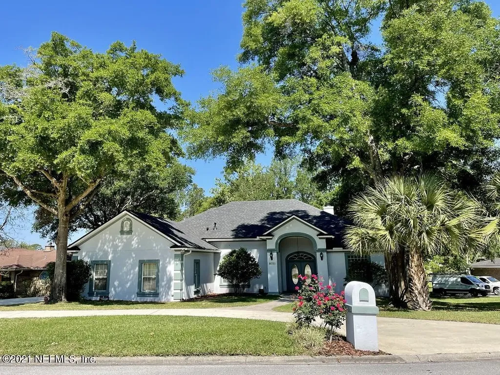 8552 Royalwood Drive Jacksonville FL 32256