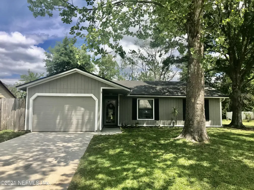 1836 Shannon Lake Drive Middleburg FL 32068