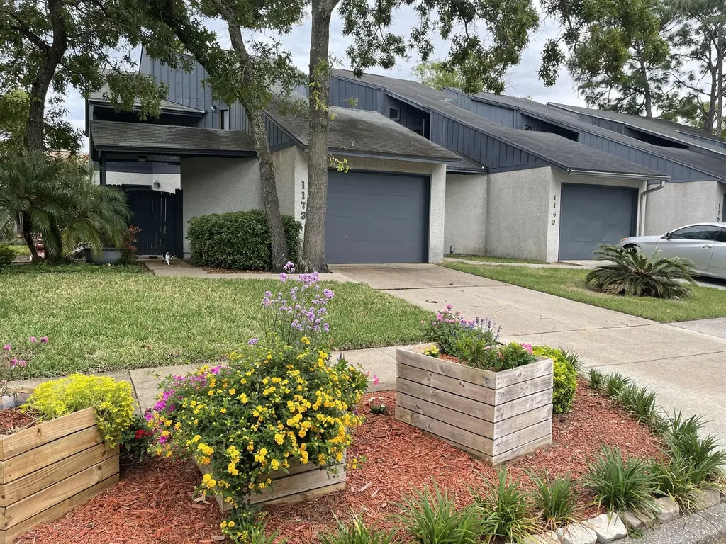 1169 Romaine Circle W Jacksonville FL 32225