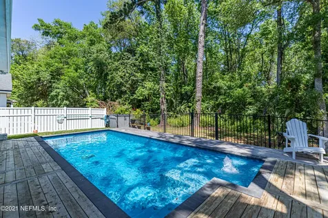 761 Paradise Lane Atlantic Beach FL 32233