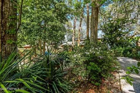 97110 Pirates Point Road Yulee FL 32097