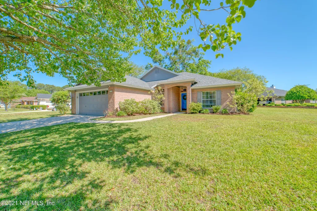 1035 Whirlaway Circle S Jacksonville FL 32218