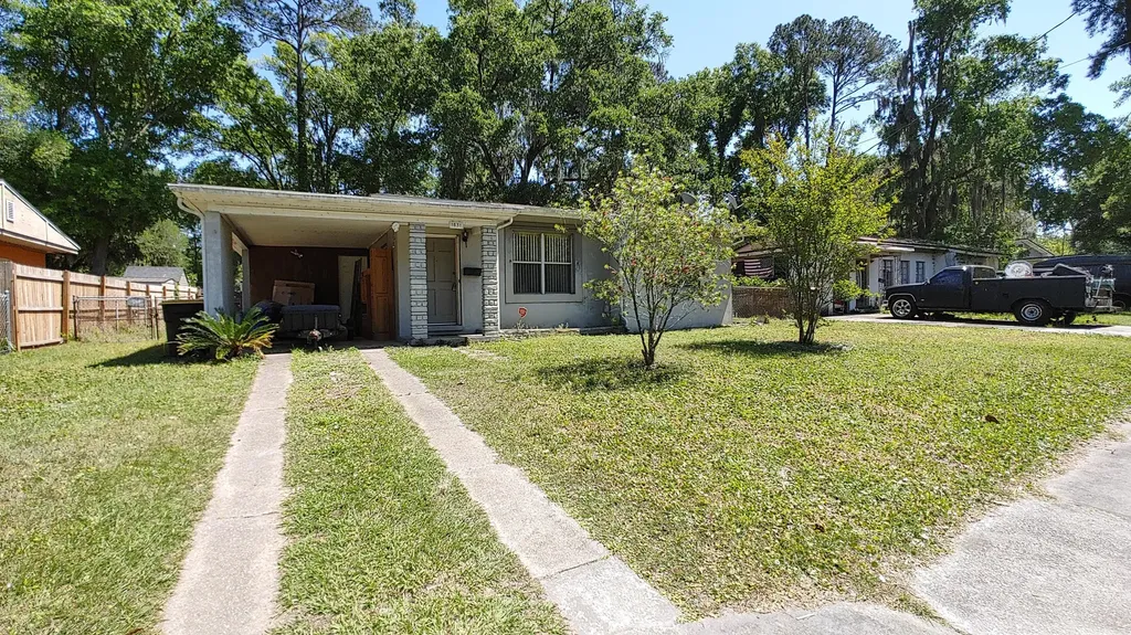 1831 Lake Shore Boulevard Jacksonville FL 32210