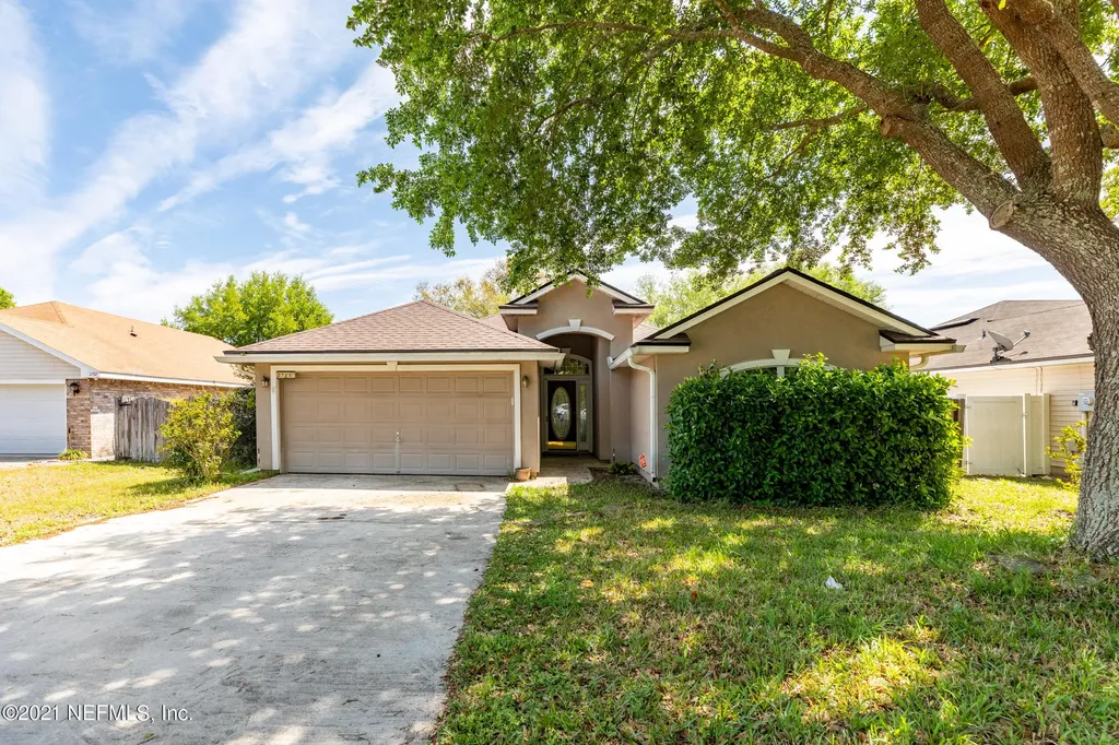 2711 Cross Creek Drive Green Cove Springs FL 32043