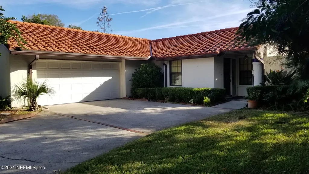 4076 Corrientes Court S Jacksonville FL 32217