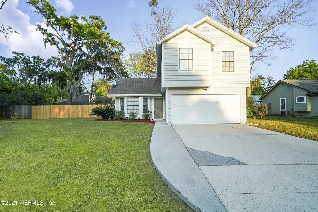 1631 Ponderosa Pine Drive E Jacksonville FL 32225