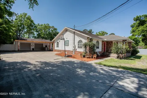7020 Alachua Avenue Jacksonville FL 32210