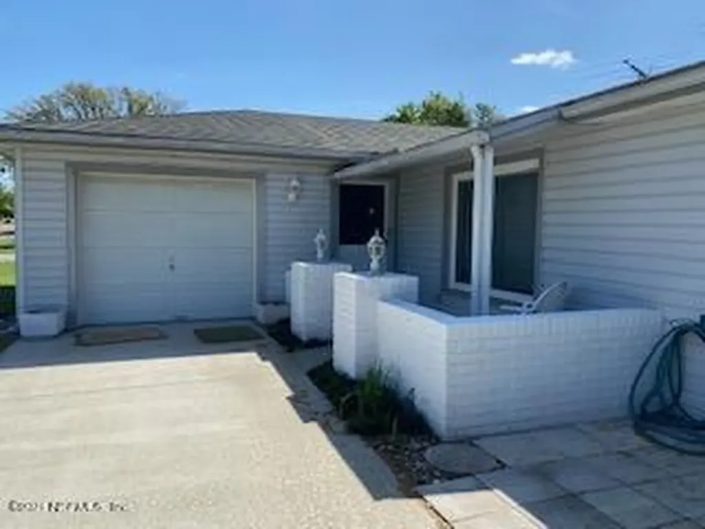 8370 Chessman Court Jacksonville FL 32244