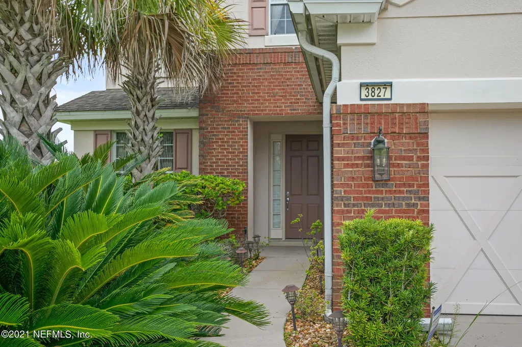 3827 Hartwood Court Jacksonville FL 32216