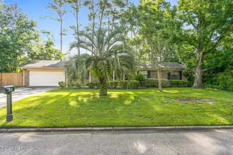 221 Cockatiel Drive Jacksonville FL 32225