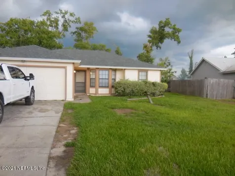 2960 Russell Oaks Drive Green Cove Springs FL 32043