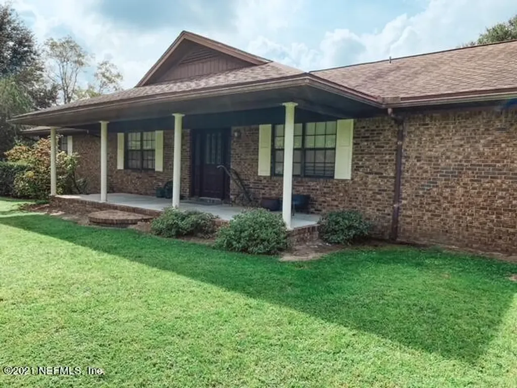 820 Golf Club Road Macclenny FL 32063