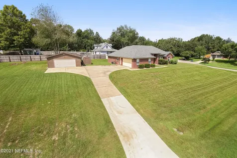 2176 Ginhouse Drive Middleburg FL 32068
