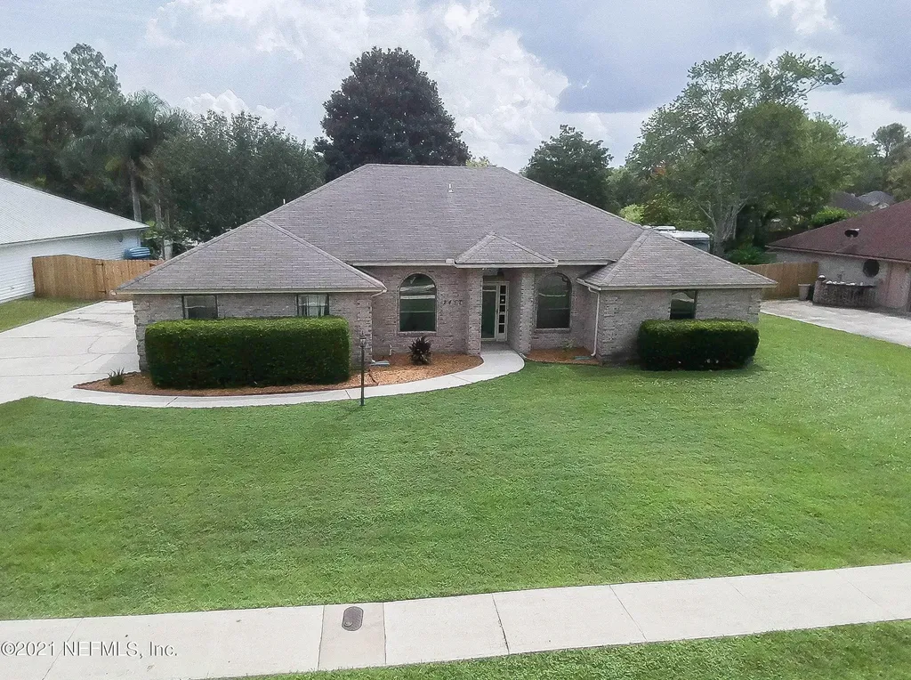 2457 Larchwood Street Orange Park FL 32065