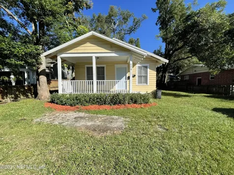 4329 Lakeside Drive Jacksonville FL 32210