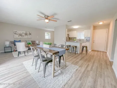 7084 Cheshire Cat Court Jacksonville FL 32210