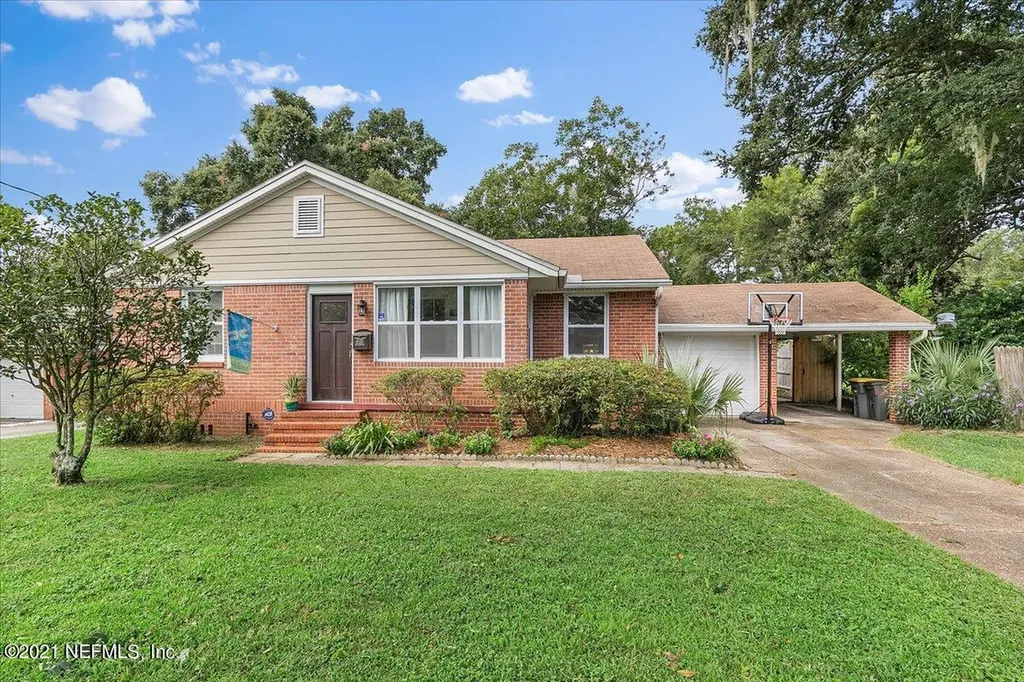 4526 Birchwood Avenue Jacksonville FL 32207