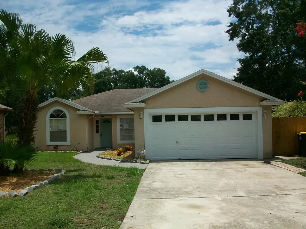 1665 Spring Oaks Lane Jacksonville FL 32221