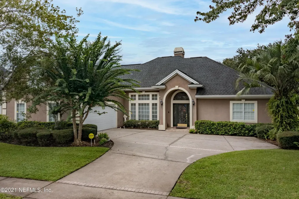 7905 Mc Laurin Road N Jacksonville FL 32256