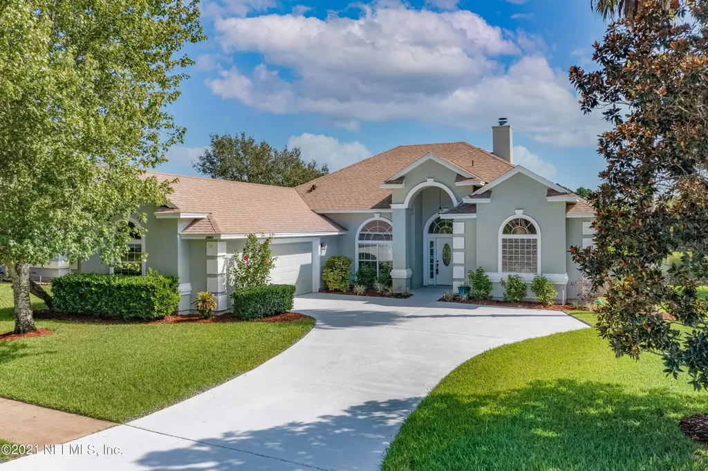 7961 Chase Meadows Drive W Jacksonville FL 32256