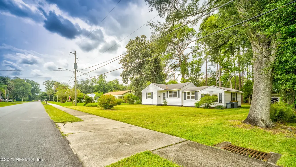 3332 Greenfield Boulevard Jacksonville FL 32216