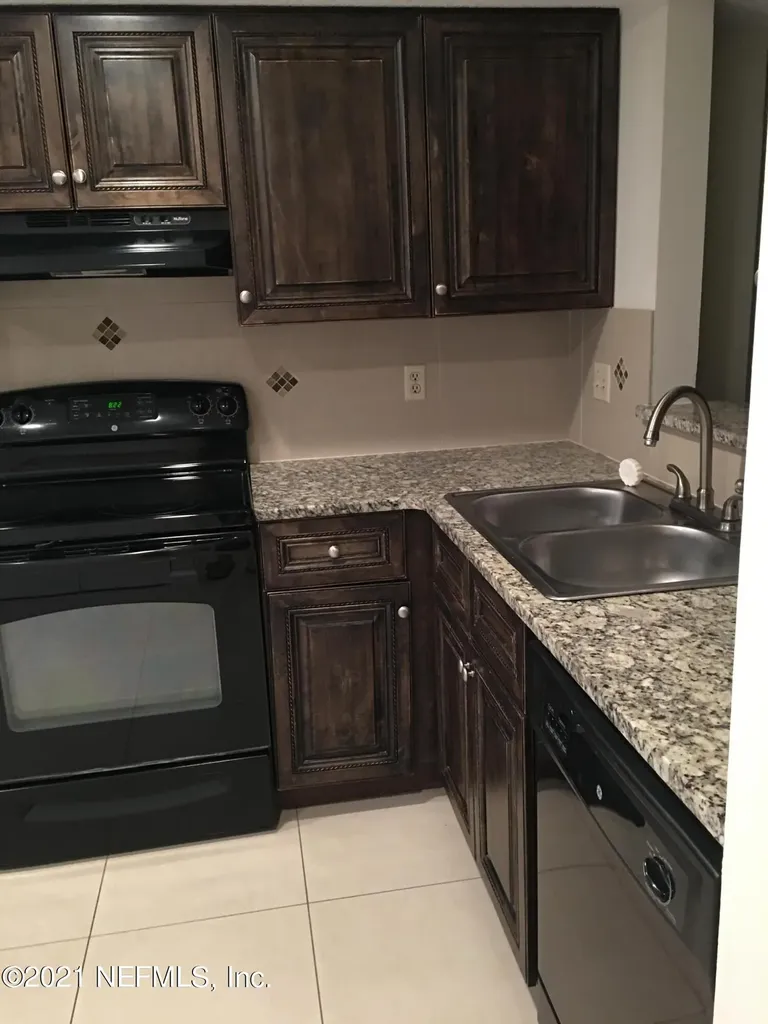 7054 Prestwick Circle S Jacksonville FL 32244
