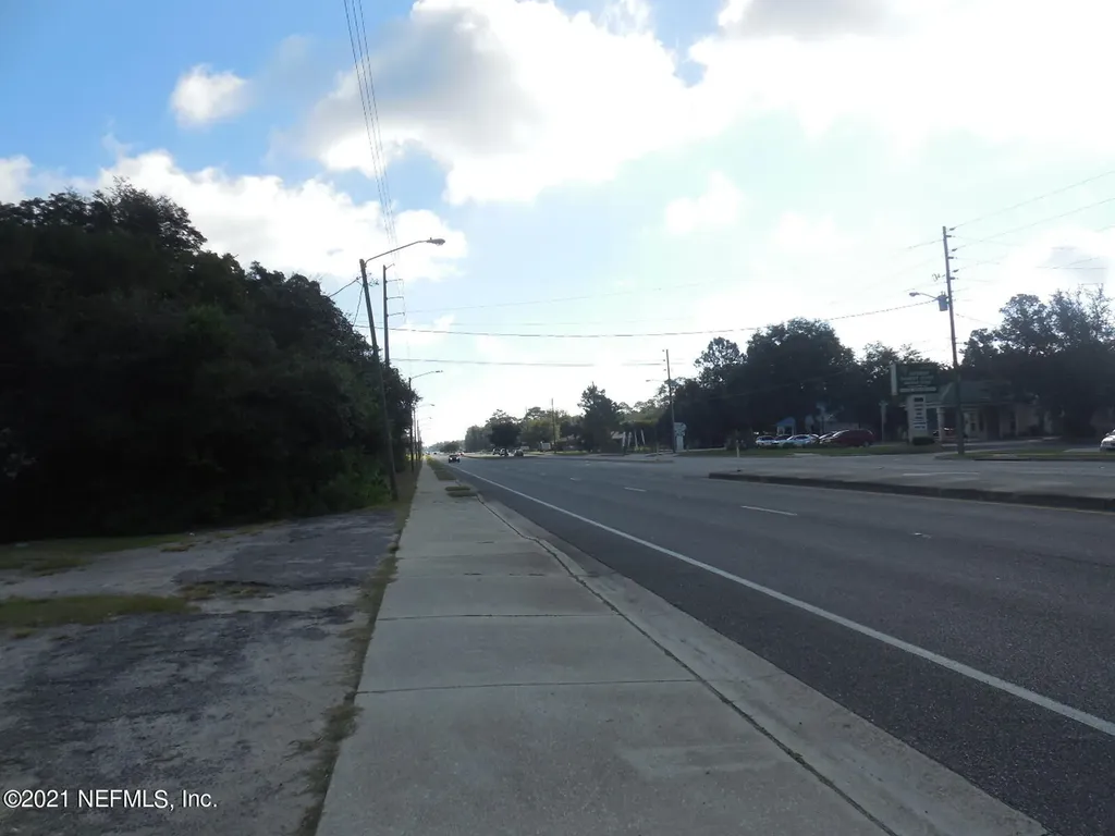 6120 Crill Avenue Palatka FL 32177