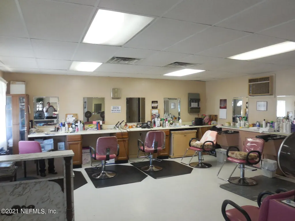 6120 Crill Avenue Palatka FL 32177