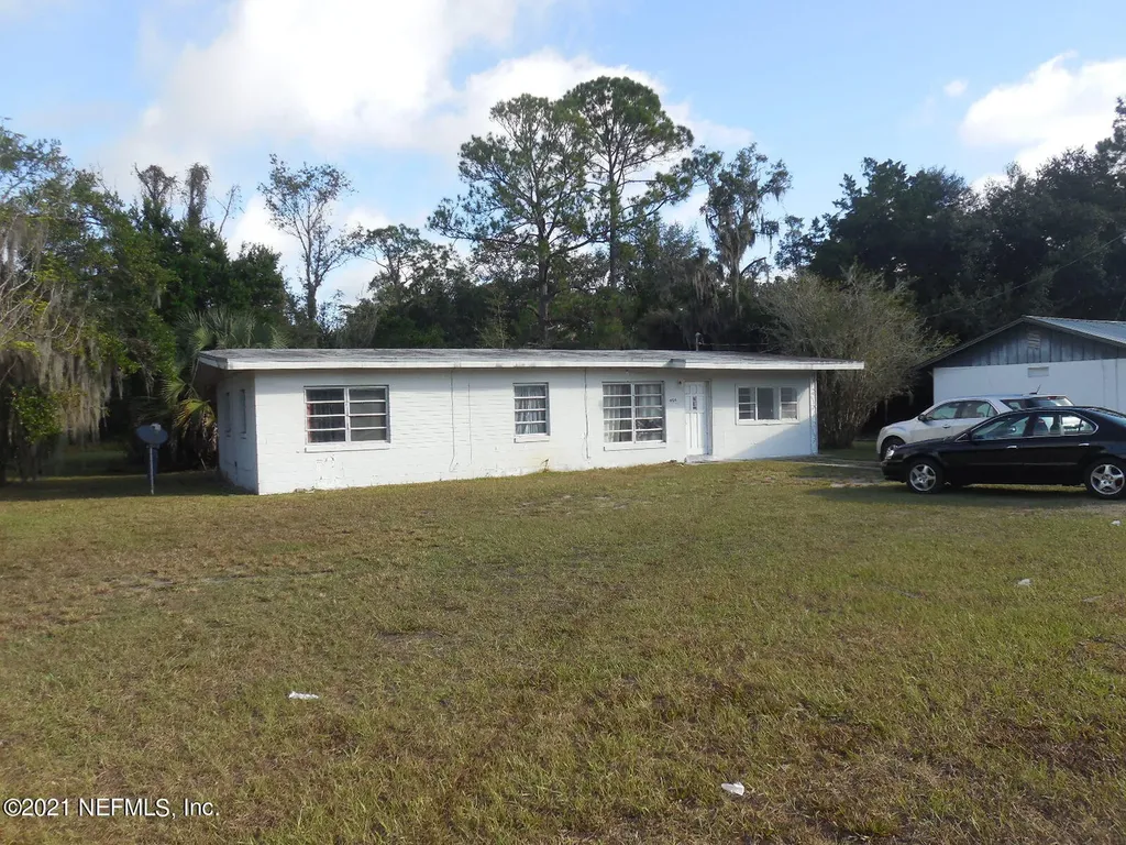 6120 Crill Avenue Palatka FL 32177
