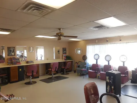 6120 Crill Avenue Palatka FL 32177