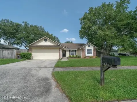 8587 Bandera Circle W Jacksonville FL 32244