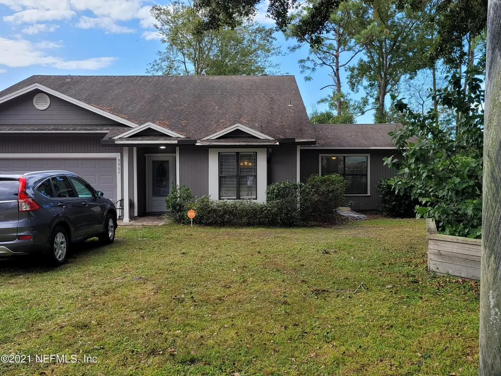 9962 Dovetail Court N Jacksonville FL 32257