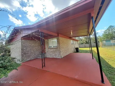 9358 Sibbald Road Jacksonville FL 32208