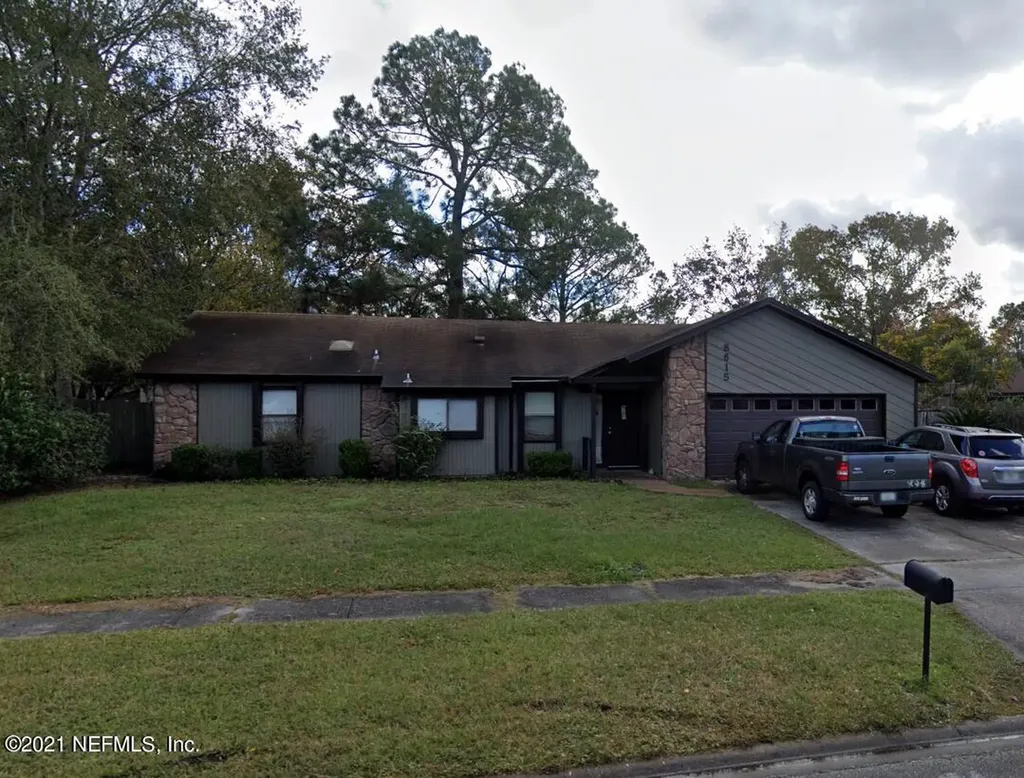 8615 Bishopswood Drive Jacksonville FL 32244