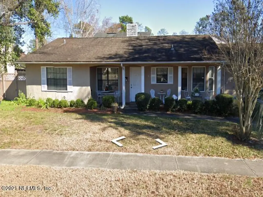 5462 La Moya Avenue Jacksonville FL 32210